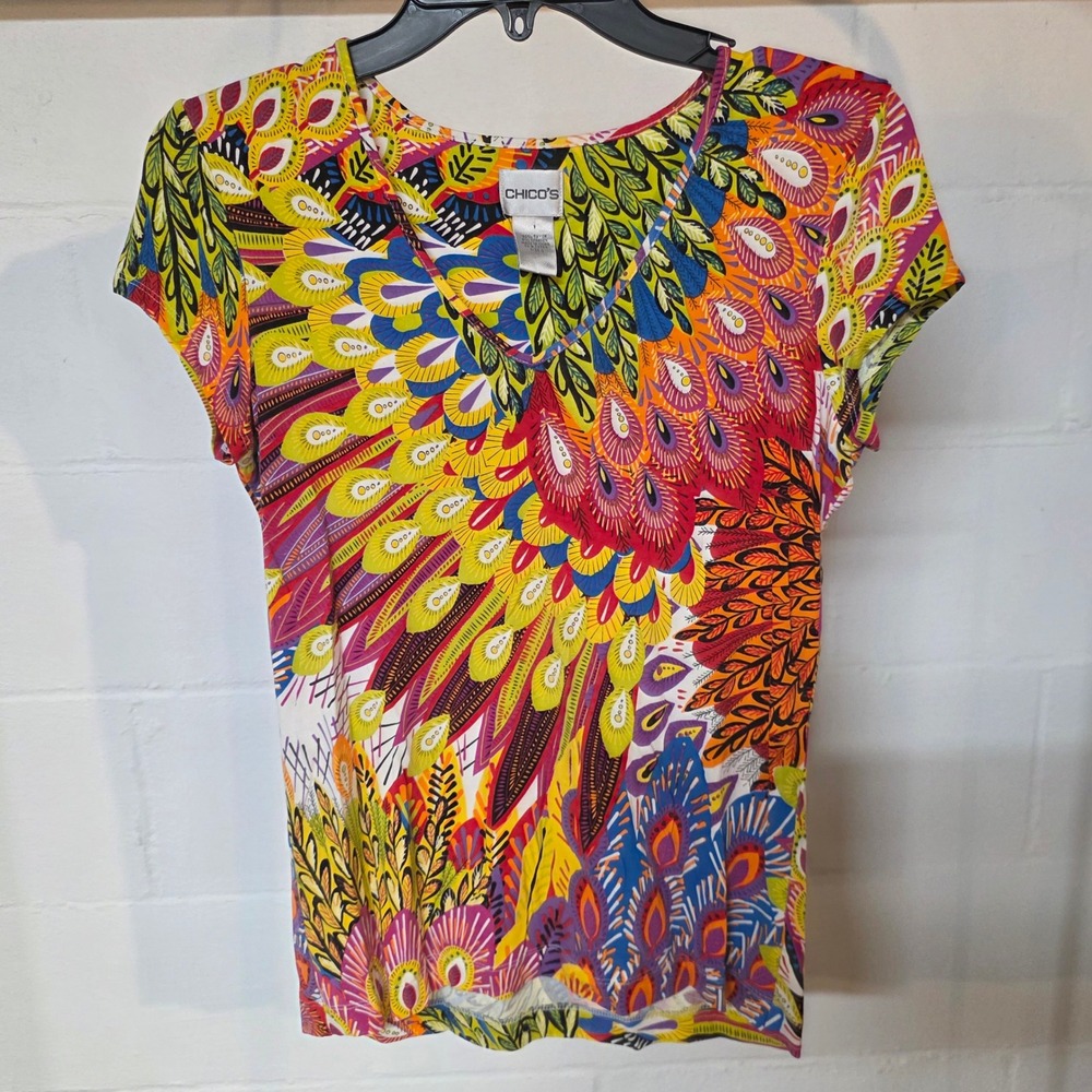 Chicos Womens Size 0 Small Multicolor Peacock Feather Print V-Neck Top Boho